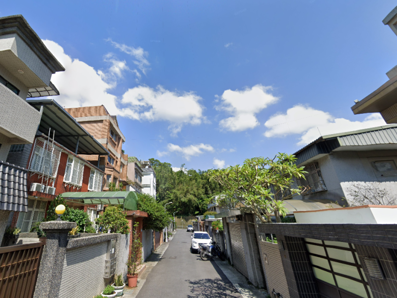 【獨棟】碧湖公園｜麗山高中｜近文德站