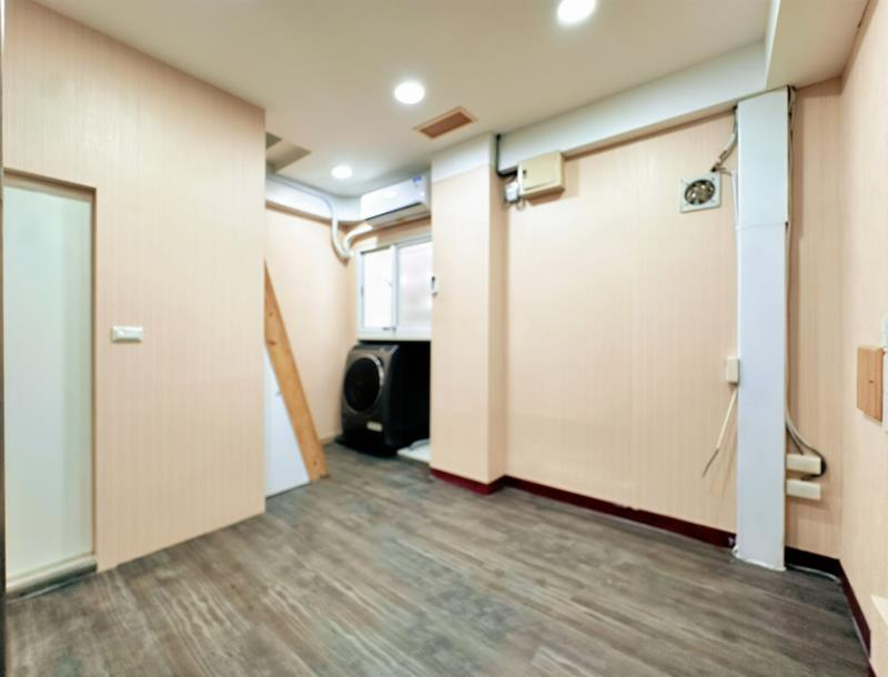 C60 晴光一樓店住