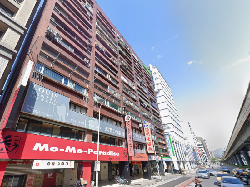 微風廣場 景觀小資宅｜忠孝復興雙捷６分鐘