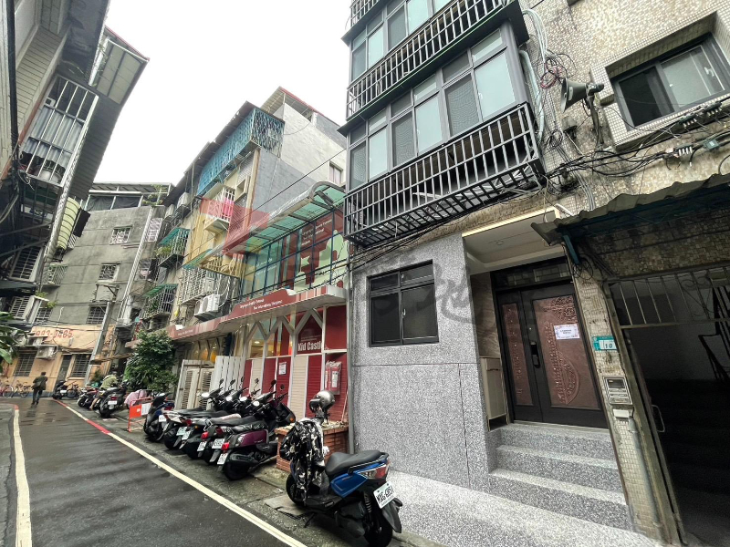 K43 三重國小捷運美寓2房