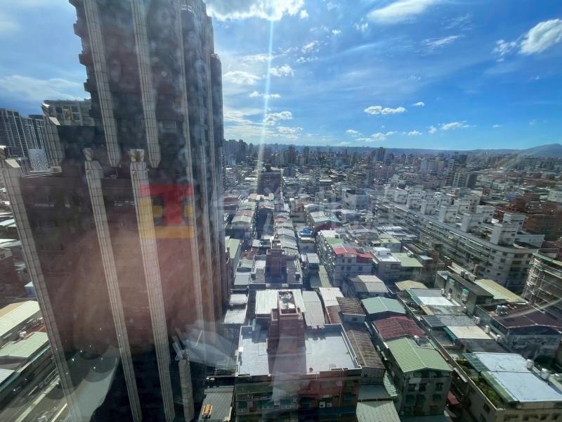 K134 三重豐鼎河景豪邸