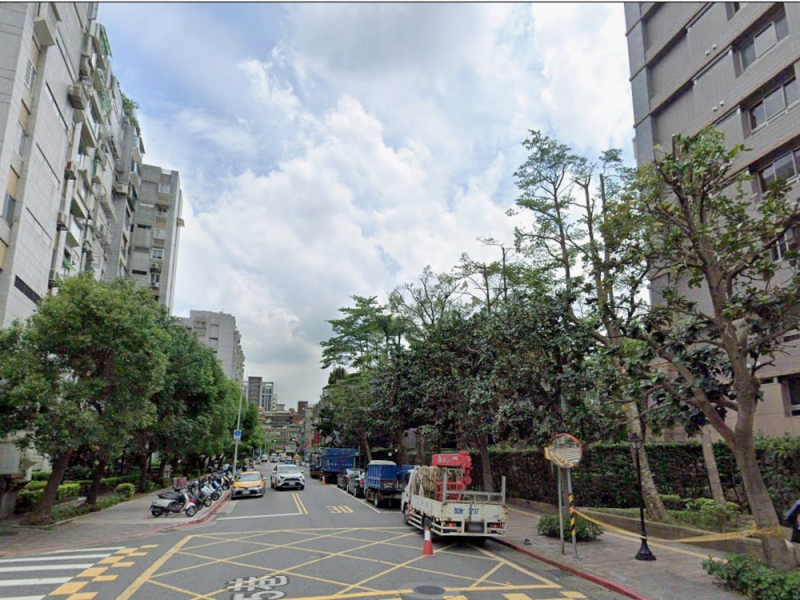 台北小巨蛋站｜未來雙捷７分鐘  汐東線SB05