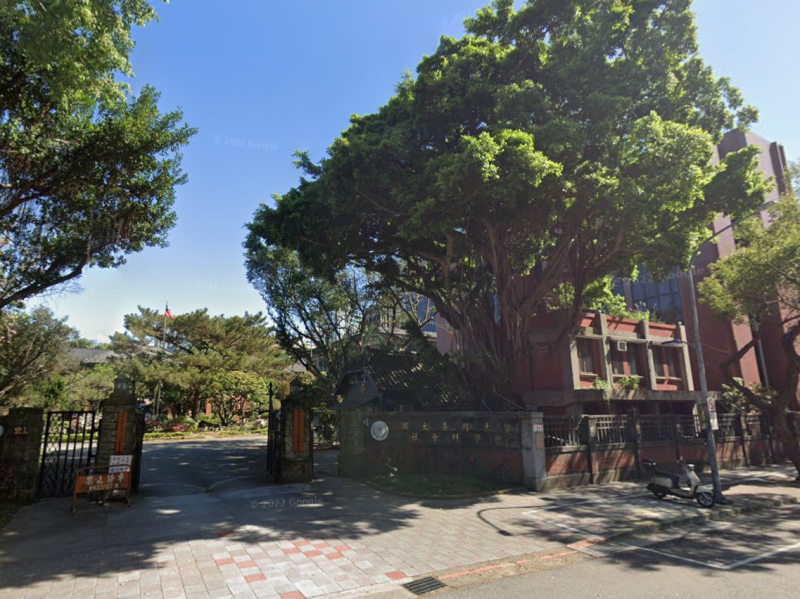 善導寺站｜樓中樓４房含車