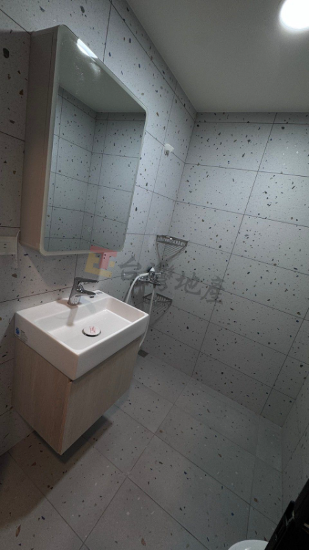 C07 中山國小站電梯2房*