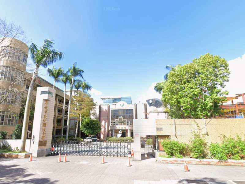 台北小巨蛋７分鐘｜敦化國小 邊間３房