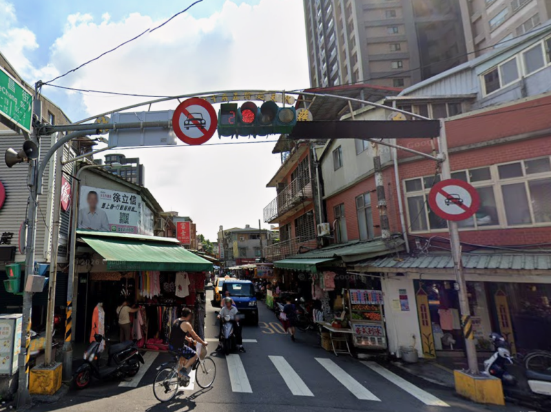 西園國小可2房｜ 近德昌市場、捷運加蚋站