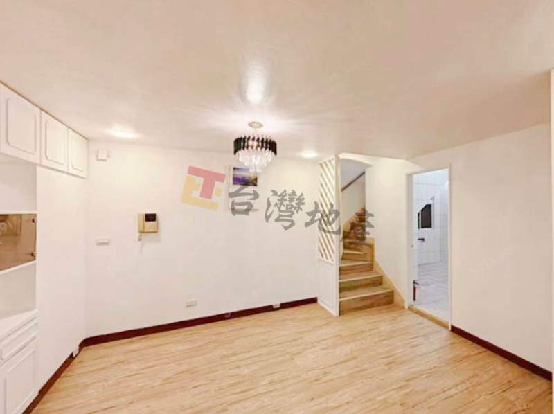 K71 七張邊間5房樓中樓*