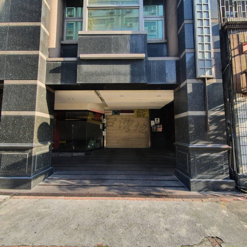 C72 中山區停車位*