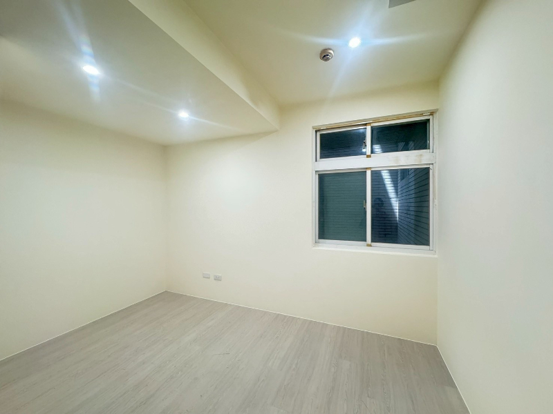 M61藝文邊間二房車*