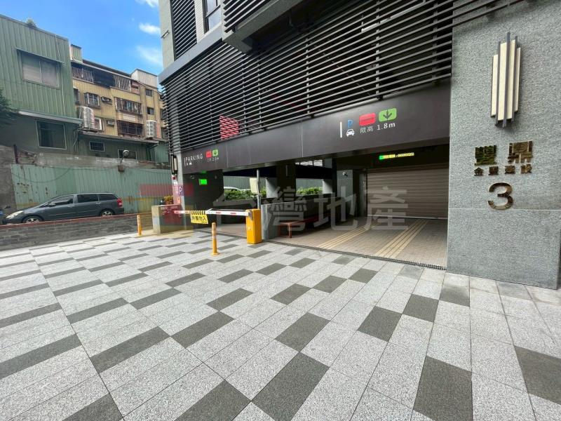 K134 三重豐鼎河景豪邸