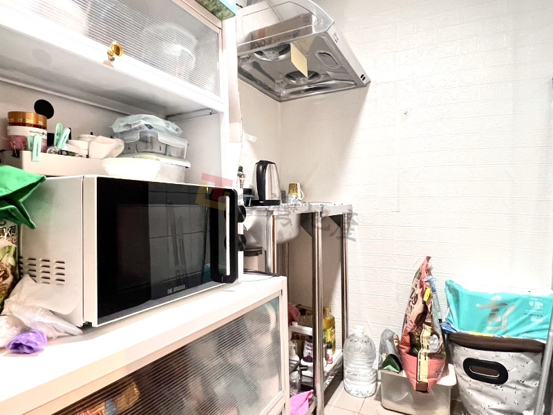 A04 和平東黃金2樓