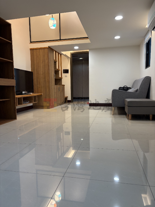 M02 A8紐約時尚景觀美居*