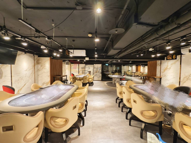 A10 國館仁愛三青百坪店辦