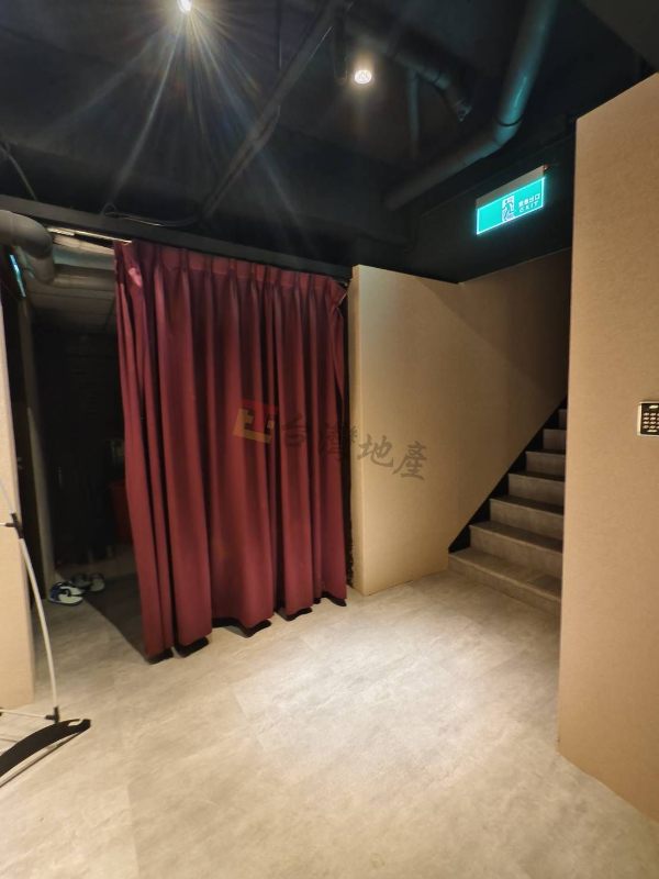 A10 國館仁愛三青百坪店辦