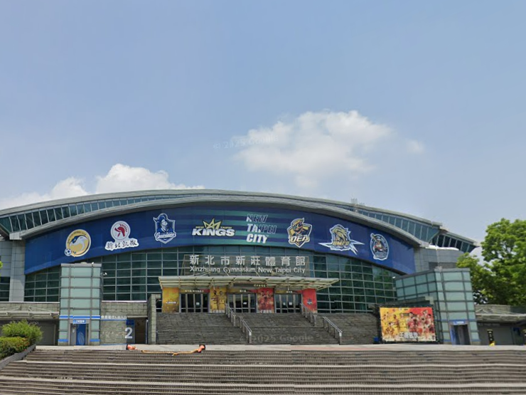 近中港國小、宏泰市場|新莊體育場