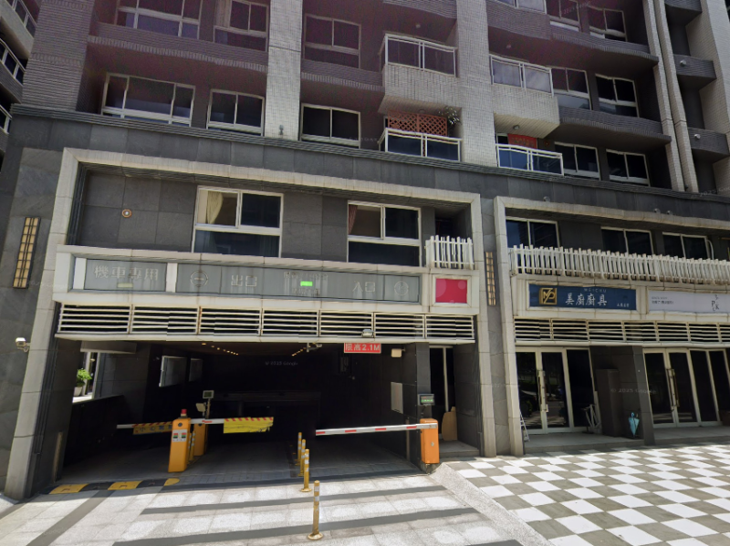 ９年新！景觀２房車｜樹林秀泰商城