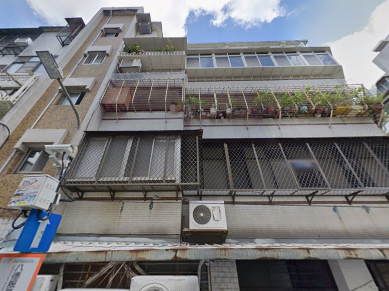 台北小巨蛋７分鐘｜敦化國小 邊間３房