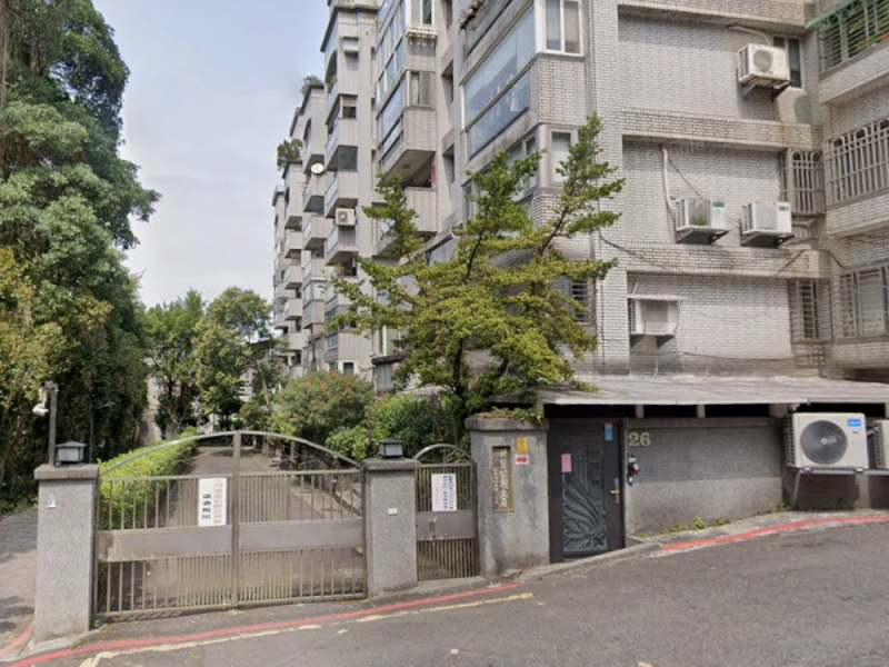 捷運象山站｜虎林公園