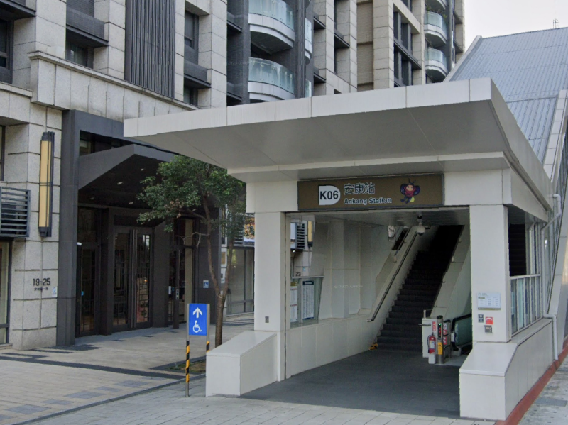 輕軌安康站｜景觀３房含車位