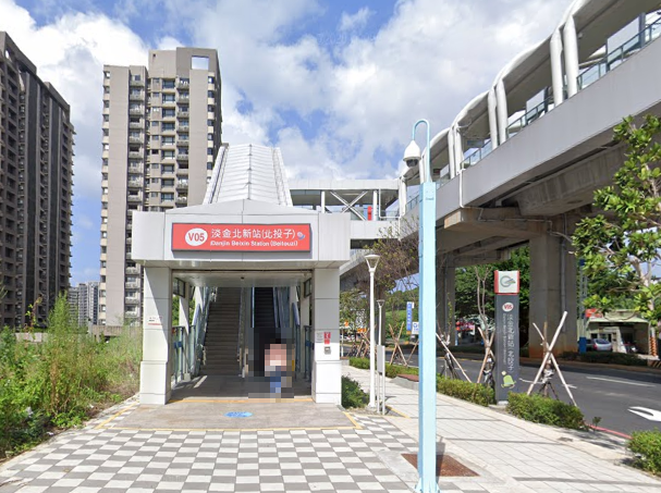 正德國中對面|附車位|輕軌淡金北新站